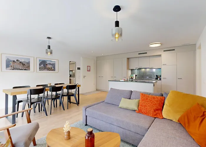 شقة Bright Flat With Terrace In سييرا