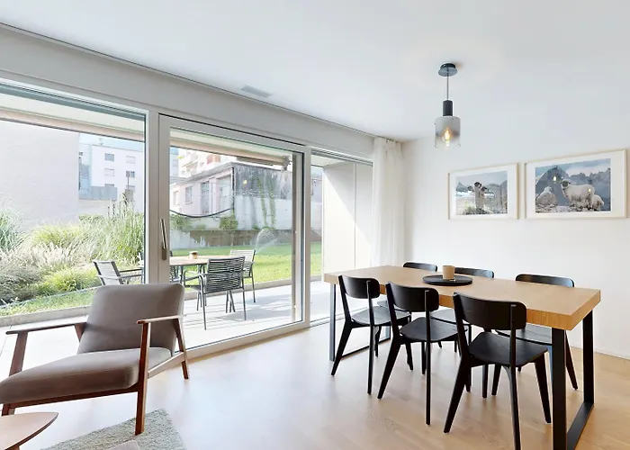 Daire Bright Flat With Terrace In Sierre